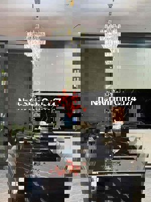 Bán siêu Phẩm mới 100%  sát Lê Quảng Chí