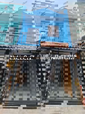 bán nhà ngay chợ Gấu Hóc Môn