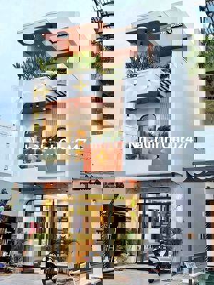 CÔNG TY PHÁ SẢN CHỦ CẦN BÁN GẤP