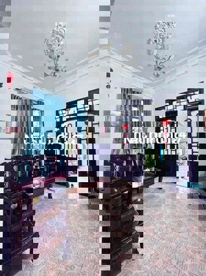 Bán Nhà Đẹp, Sạch