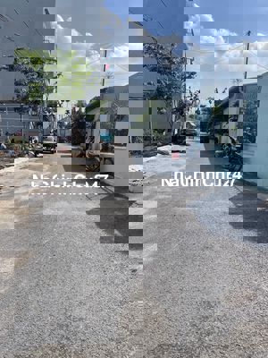 Chủ Gửi Đất Ngay Ngã Tư Bà Điểm 5x25 giá 5.3 tỷ