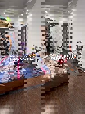 BÁN NHÀ NGAY GA NHỔN 5 TẦNG, 20M RA ĐƯỜNG Ô TÔ