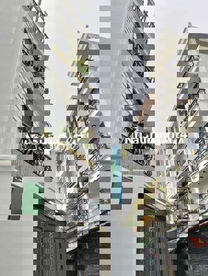 Cần bán nhà góc hai mặt tiền, hẻm thông hướng đông an ninh tốt