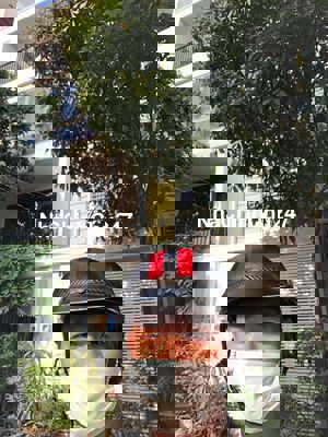 CỰC RẺ- HIẾM NHÀ BÁN- KHU PHÂN LÔ- THOÁNG MÁT