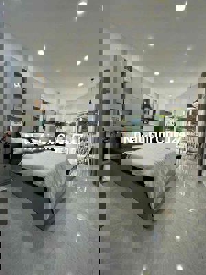 Căn Hộ Ban Công Mới Xây Full nội thất ngay chợ Bà Chiểu, Cầu Bông, Q1