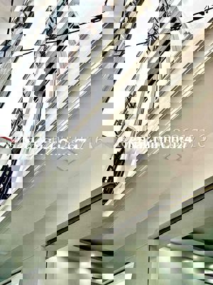 Nhà xây mới cực rẻ phố Đình Đông - Lạch Tray