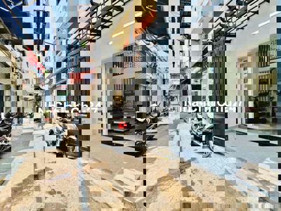 🏦 Nhà mới đẹp NC siêu phẩm nup hẻm đường số 1 P16