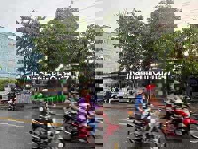 Chủ Gửi Bán Giùm Căn Mặt Tiền Sầm Uất