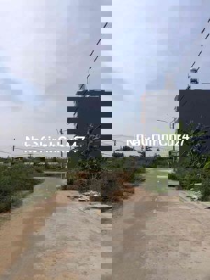 chính chủ ngộp cần bán gấp đất rẻ đầu tư đường bưng ông thoàn  phú huu