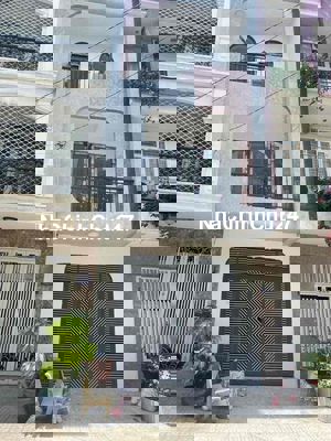 Nhà mặt Tiền trung tâm khu Tên Lửa BTĐB Bình Tân