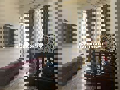 CHÍNH CHỦ Cần Bán Nhanh Căn Hộ Chung Cư Vị Trí Tại Quận 1, TP HCM