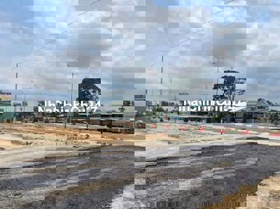 C/C BÁN GẤP LÔ ĐẤT NGAY KCN TÂY BẮC CỦ CHI 10X35, SHR, THỔ CƯ, XDTD