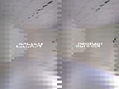 Ngộp hạ bán nhanh lô đất thổ cư quy đức