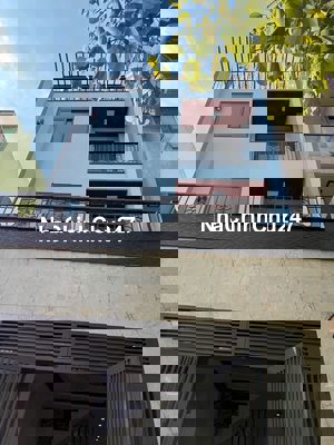 Nhà khu Tên Lửa 5x16 ,3.5 tấm nhà đẹp mới sơn sửa lại