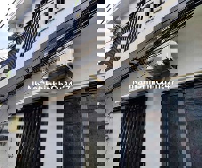 Nhà đối diện GigaMall 42m2 2 tầng đường nhựa 3m thông, không quy hoạch