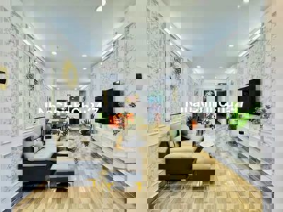 Nhà 4 tỷ 950 ngay đường Lam Sơn, Q.Tân Bình, 50m2, SHR chính chủ