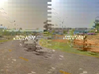 Mặt tiền đường Hùng Vương Bến Cát Bình Dương, sổ sẵn full thổ cư