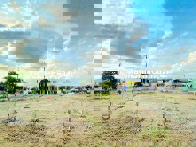 240m2 đất thổ cư 10x 24m mặt tiền đường Cao Thị Mai, 1.75 tỷ