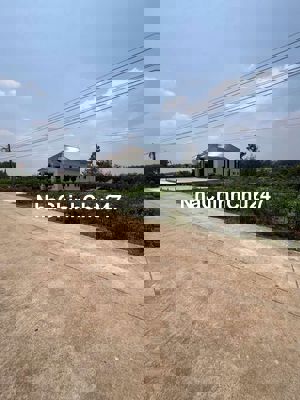 CHỦ BÁN GẤP VỀ QUÊ KINH DOANH CÁCH UBND 300M