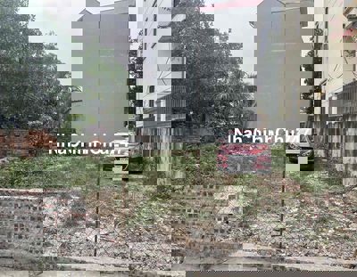 Bán lô đất phun thổ cư 245m2 phân lô 2 mặt ngõ ô tô vào đất , Kim Nỗ _