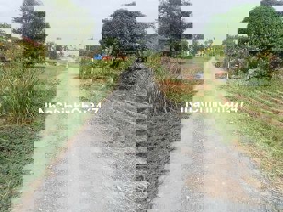 BÁN ĐẤT GẦN VIN GROUP DIỆN TÍCH 200m2,SỔ HỒNG RIÊNG, THỔ CƯ GIÁ 950TR