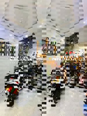 Chính chủ Bán nhà Lê Cơ Bình Tân Hẻm xe Hơi 3 tầng 50m2 giá chỉ 4,5 tỷ