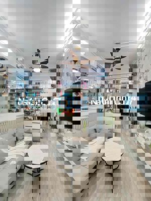 Chính chủ cần bán nhà TT tầng 1 ngõ 55 Nguỵ Như Kon Tum