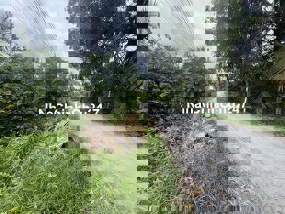 Cần bán lô đất thổ cư 100% diện tích 240m gần quốc lộ 22