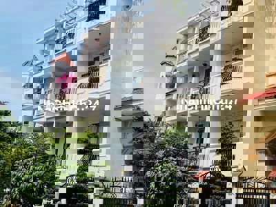 🌟 Không Gian Sống Doanh Nhân – Nhà Biệt Lập Nguyễn Trọng Tuyển, TB