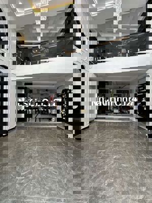 🏠 SIÊU PHẨM BIỆT THỰ ĐẲNG CẤP - NGANG 6.8M-GIÁP TRƯỜNG CHINH- 5 TẦNG