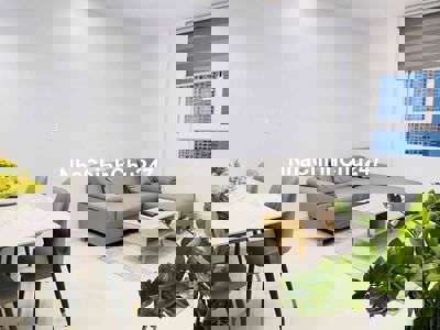 Nhà đẹo cần chủ mới