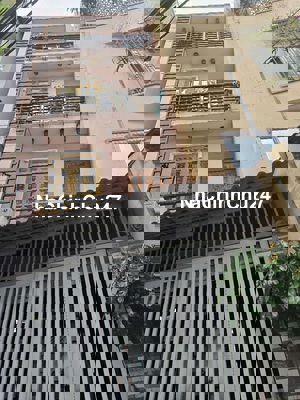 Nhà Hẻm xe tải thông, 4 tầng đẹp, chỉ 5.5 tỷ, Trường Chinh, Tân Bình