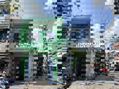 Chính chủ bán nhà MT Xóm Đất