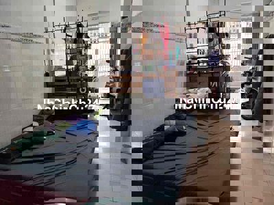 Bán nhà 2/ Trường Chinh, 2m5x13m, 1 lững, 2ty350tr. THT, Q12