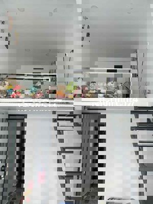 can can nha tặng may lạnh