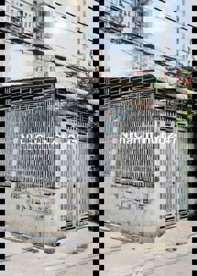 Chính chủ cần bán nhà dĩ an gần siêu thị bigc