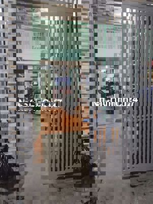 Bán nhà nguyên căn một lửng, một phòng ngủ, một phòng kín