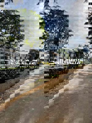 chính chủ cần tiền bán 1000m mặt tiền ngay khi dân cư