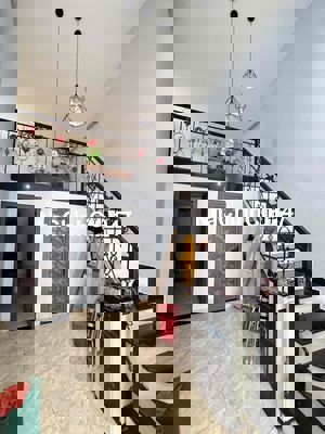 NHÀ KIỆT Ô TÔ TRƯỜNG CHINH CÁCH ĐƯỜNG 50M