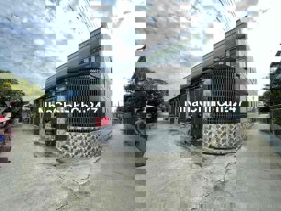 Chính Chủ Cần Bán Căn Nhà Góc 2 Mặt Thoáng Gần Sân Bay QT Long Thành