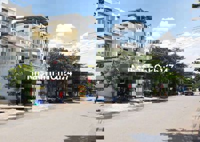 🆘CHÍNH CHỦ GỬI BÁN NHÀ 5 TẦNG, MẶT TIỀN ĐƯỜNG SỐ 6,XÃ BÀ ĐIỂM HÓC MÔN