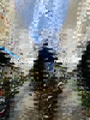 BÁN NHÀ 3 TẦNG - HXH 6M - SỔ HỒNG RIÊNG CHÍNH CHỦ - HTP - NHĨN 2TỶ