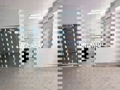 Chính chủ cần bán Ehome 3 nhà mới, lầu trung, 50m2 Giá 1,8 tỷ