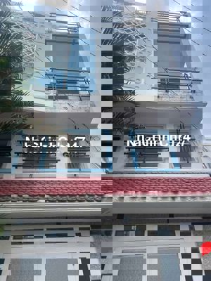 BÁN NHÀ 3 TẦNG TRƯỜNG CHINH TÂN THỚI NHẤT HẺM XE HƠI