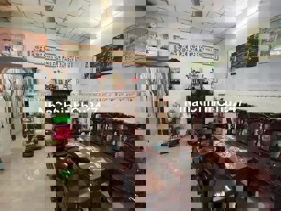 Bán nhà Tân Hiệp, Hóc Môn - Chỉ 4,5 tỷ - Hẻm xe tải, Nhà chính chủ!