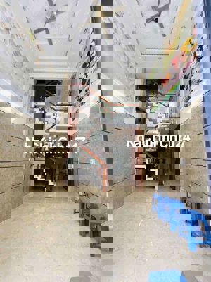 CHÍNH CHỦ - 75/10 LÝ THÁNH TÔNG - 4X15 - LỮNG -3 LẦU - 6PN - 6WC