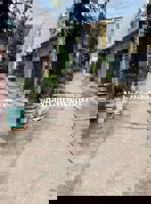 Đất hà huy giáp. thổ cư 60m. Hẻm xe hơi.