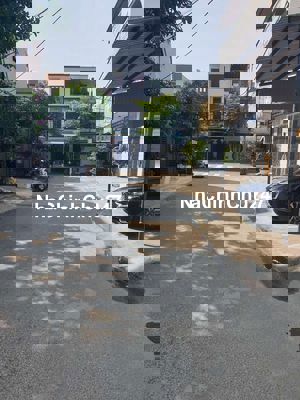 Chính chủ bán lô đất đường Hòa Minh 15