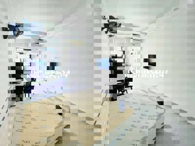 [CHÍNH CHỦ] Pass phòng Q1 – 35m2, có ban công, giá 7TR – Free DV