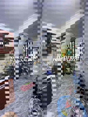 NHÀ  3 TẦNG CHÍNH CHỦ CẦN BÁN GẤP  GIÁ RẺ